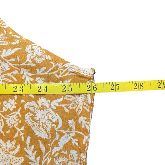 Democracy Plus Sleeveless Boho Blouse 3X Mustard Yellow Red Embroidered Floral - Picture 10 of 11